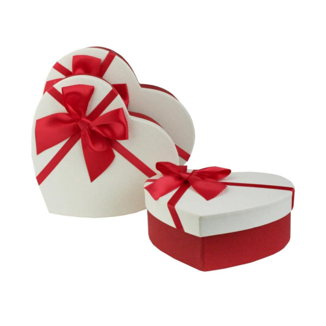 Luxury heart shaped gift box - small w/free foam