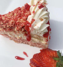 Load image into Gallery viewer, Strawberry Crumble (Written Tutorial) - Kerrilyn Harding
